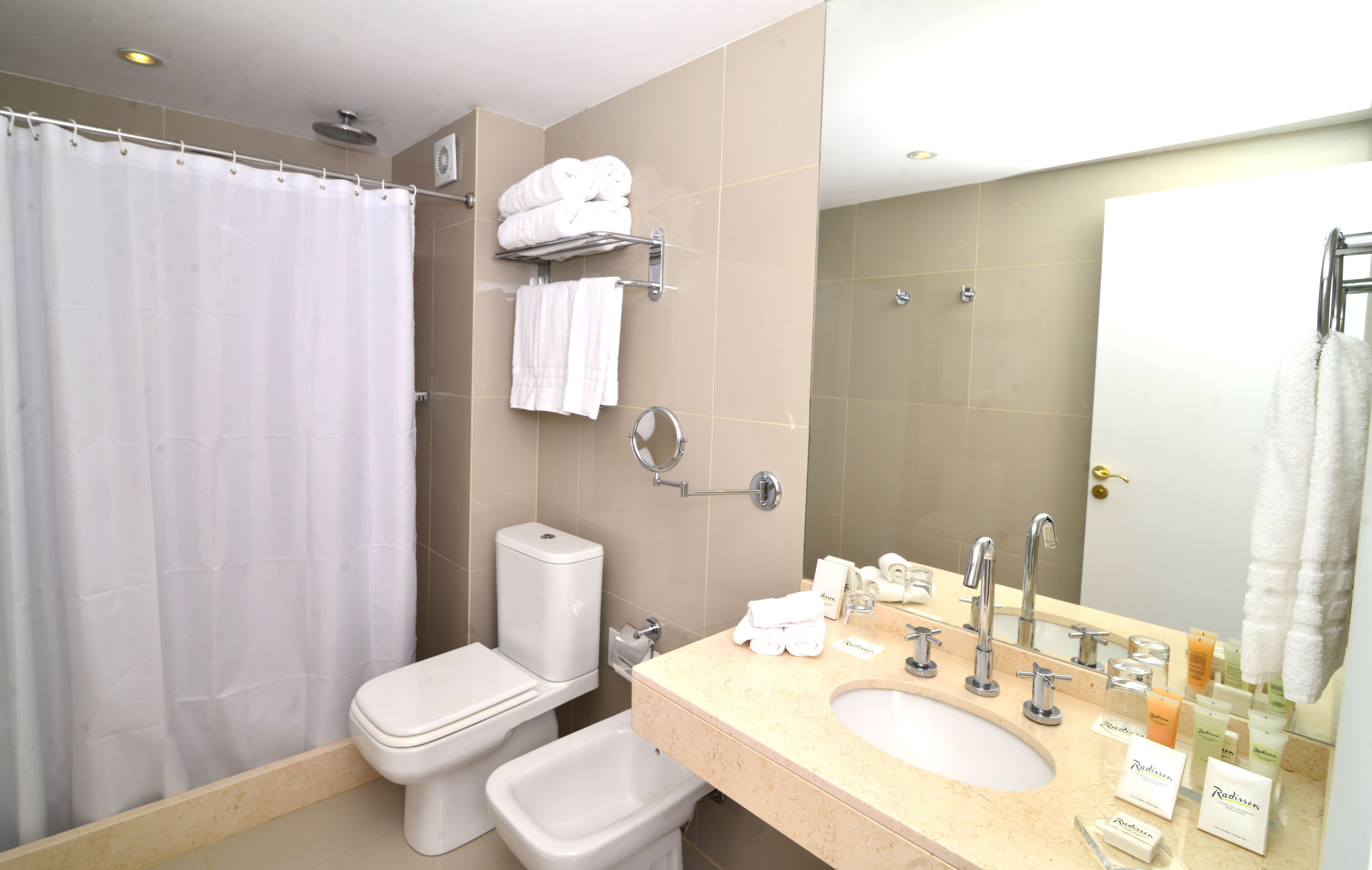 separate bathtub and shower, free toiletries, hair dryer, towels