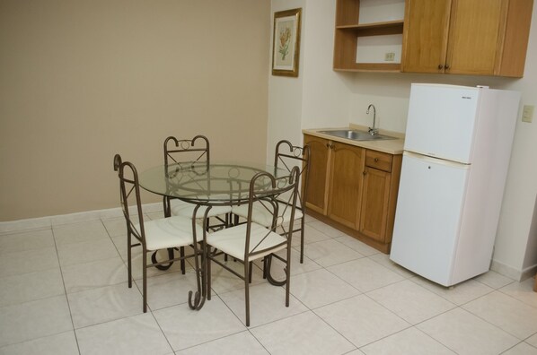 Private kitchenette