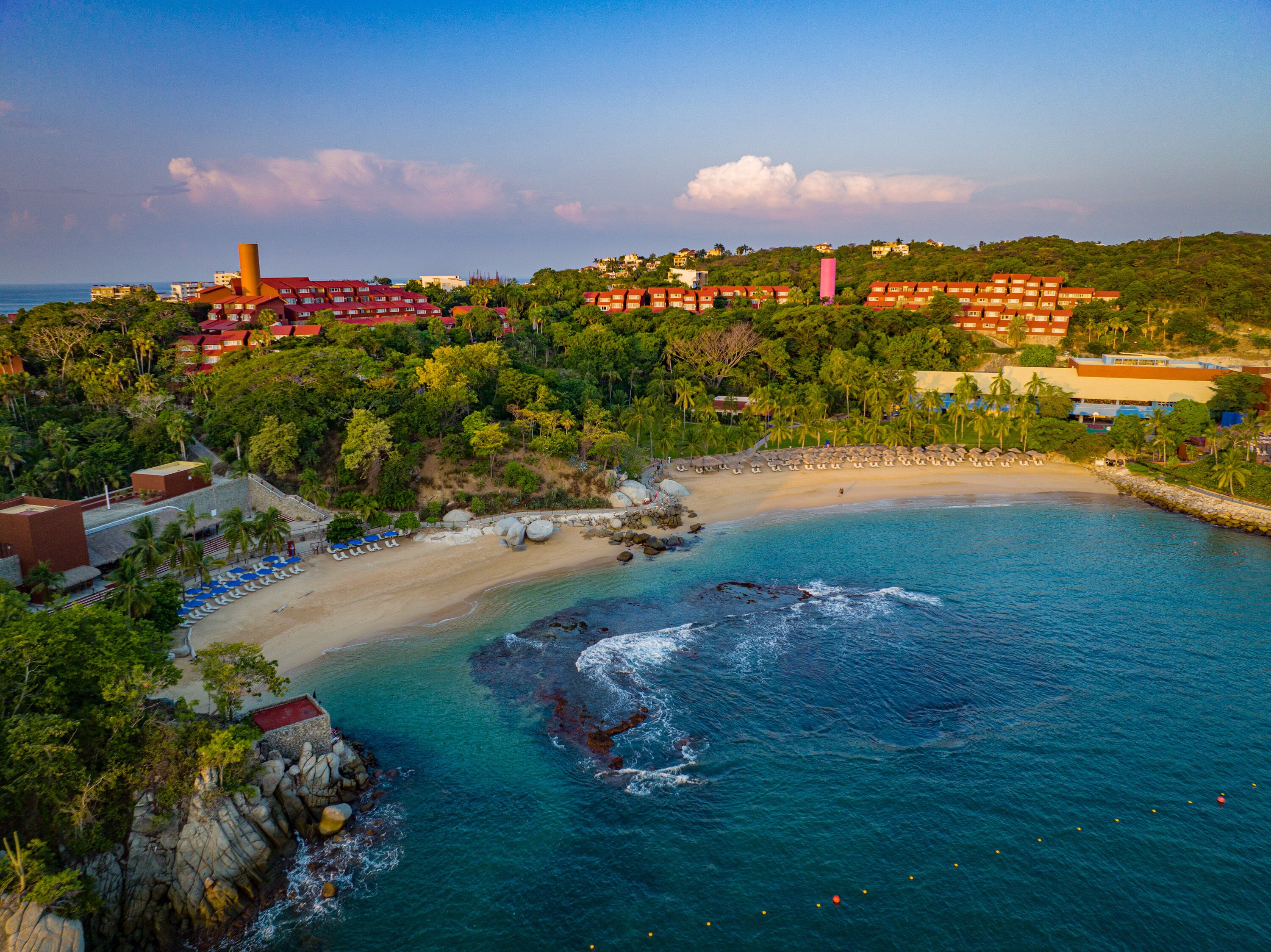 Las Brisas Huatulco Reviews Deals Photos 2025 Expedia