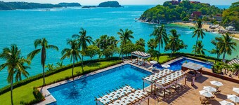 Las Brisas Huatulco – All Inclusive