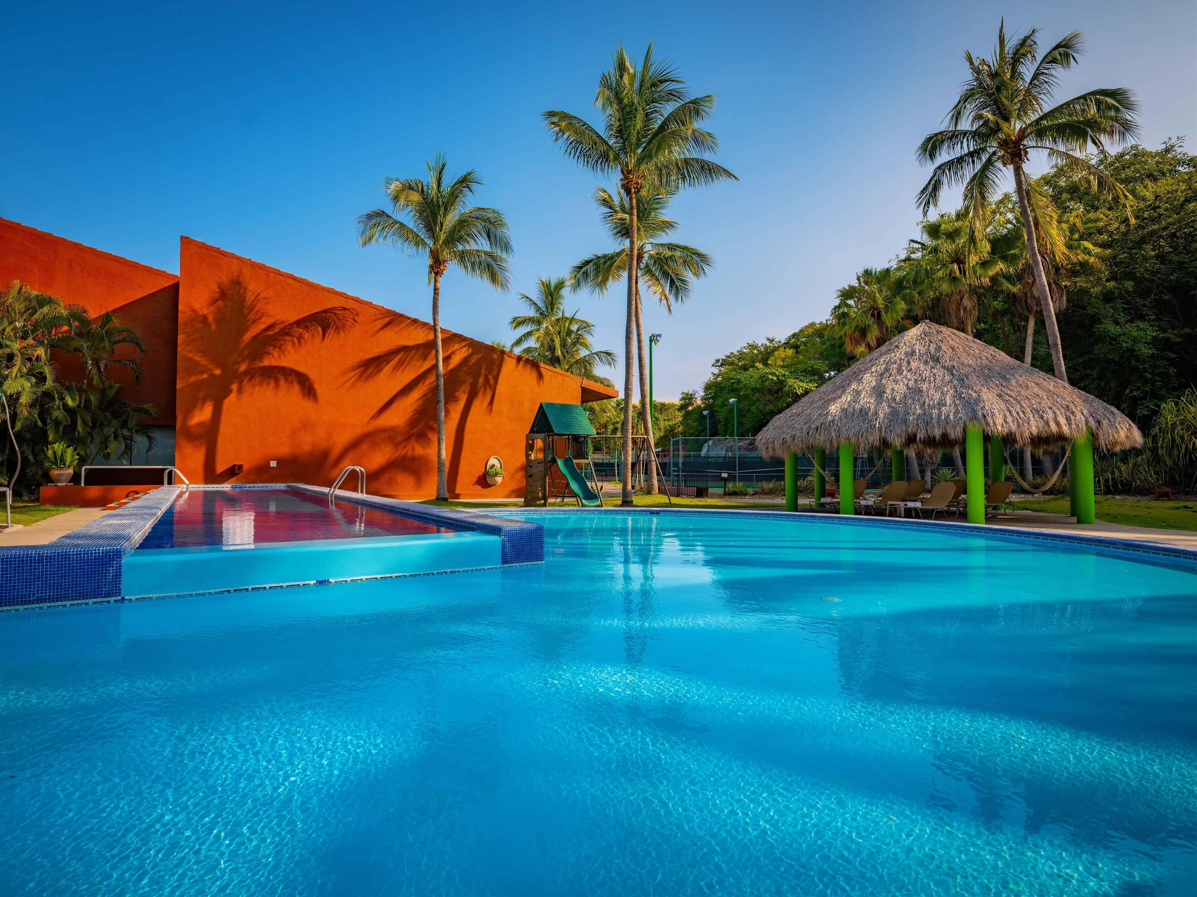 3 outdoor pools, pool umbrellas