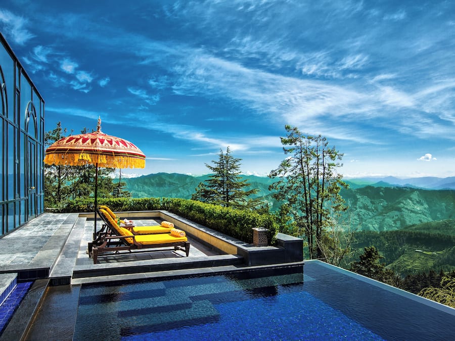 Ropa de cama de alta calidad y minibar