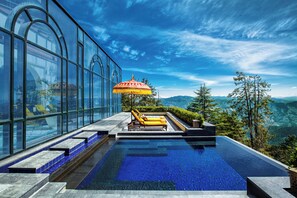 Piscina coberta 