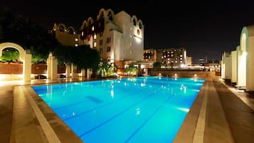 Utomhuspool