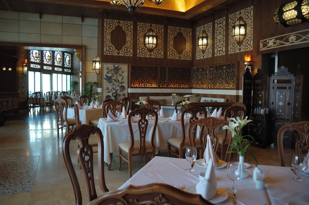 Le Royal Hotel & Resorts Amman by null