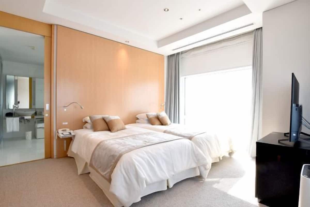 Desk, blackout curtains, iron/ironing board, free WiFi