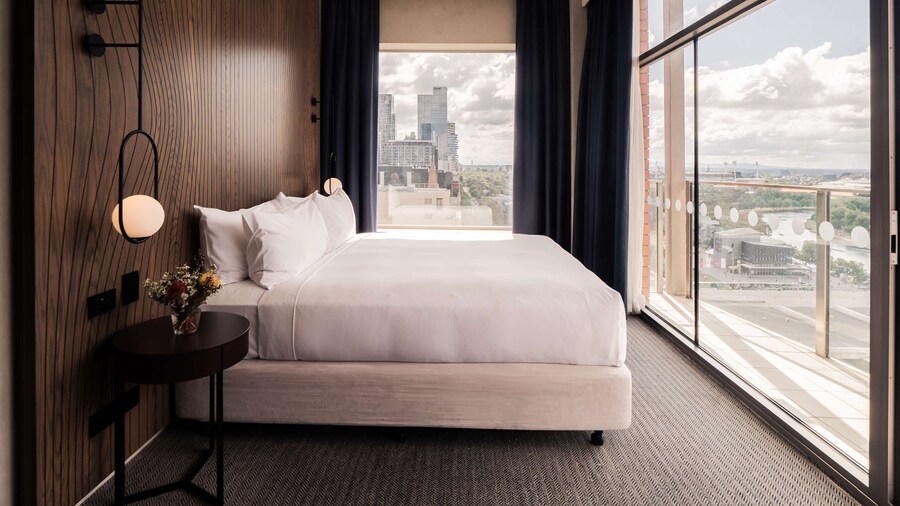 DoubleTree by Hilton Hotel Melbourne - Flinders Street
