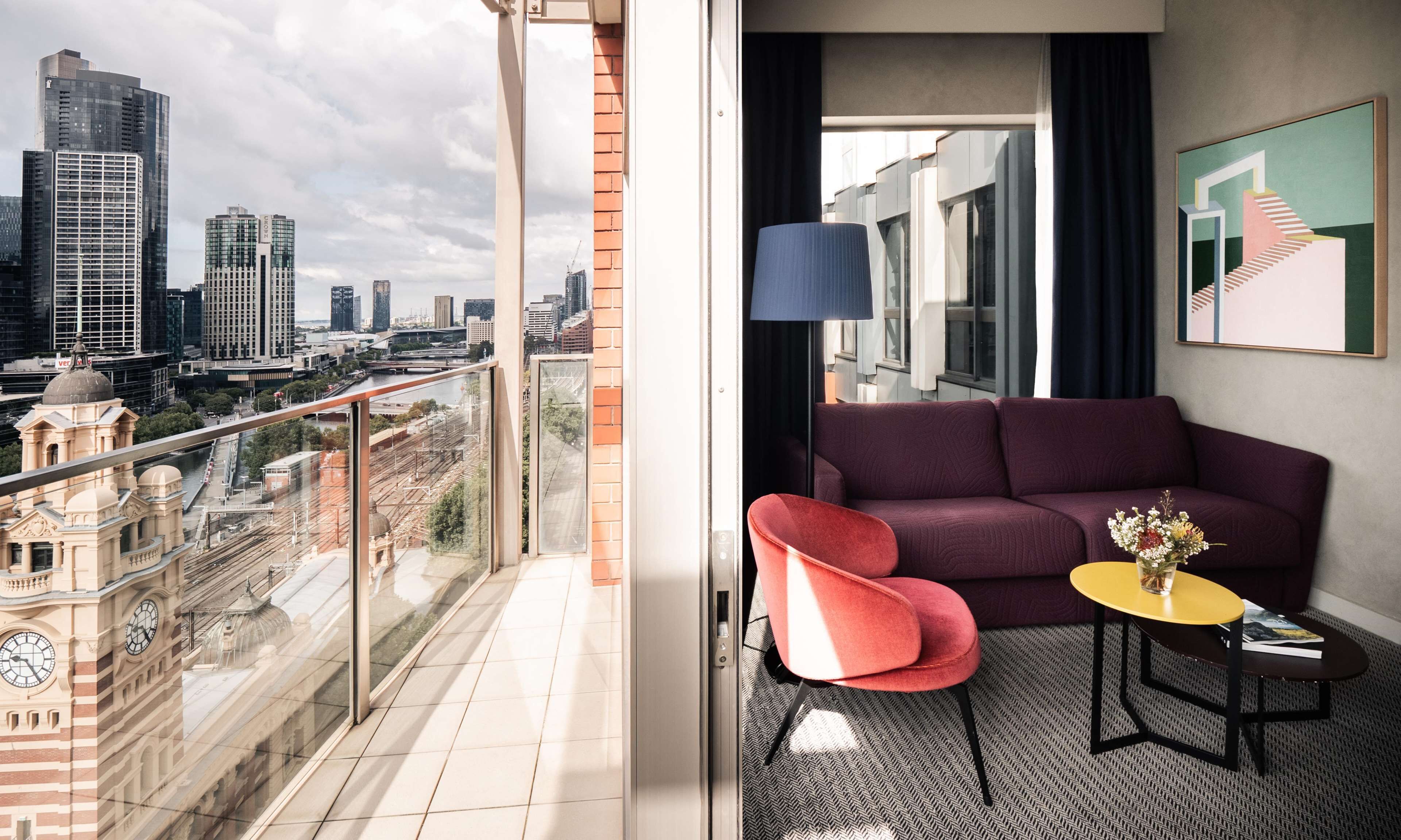 suite, 1 king bed, balcony (yarra view) | view from room