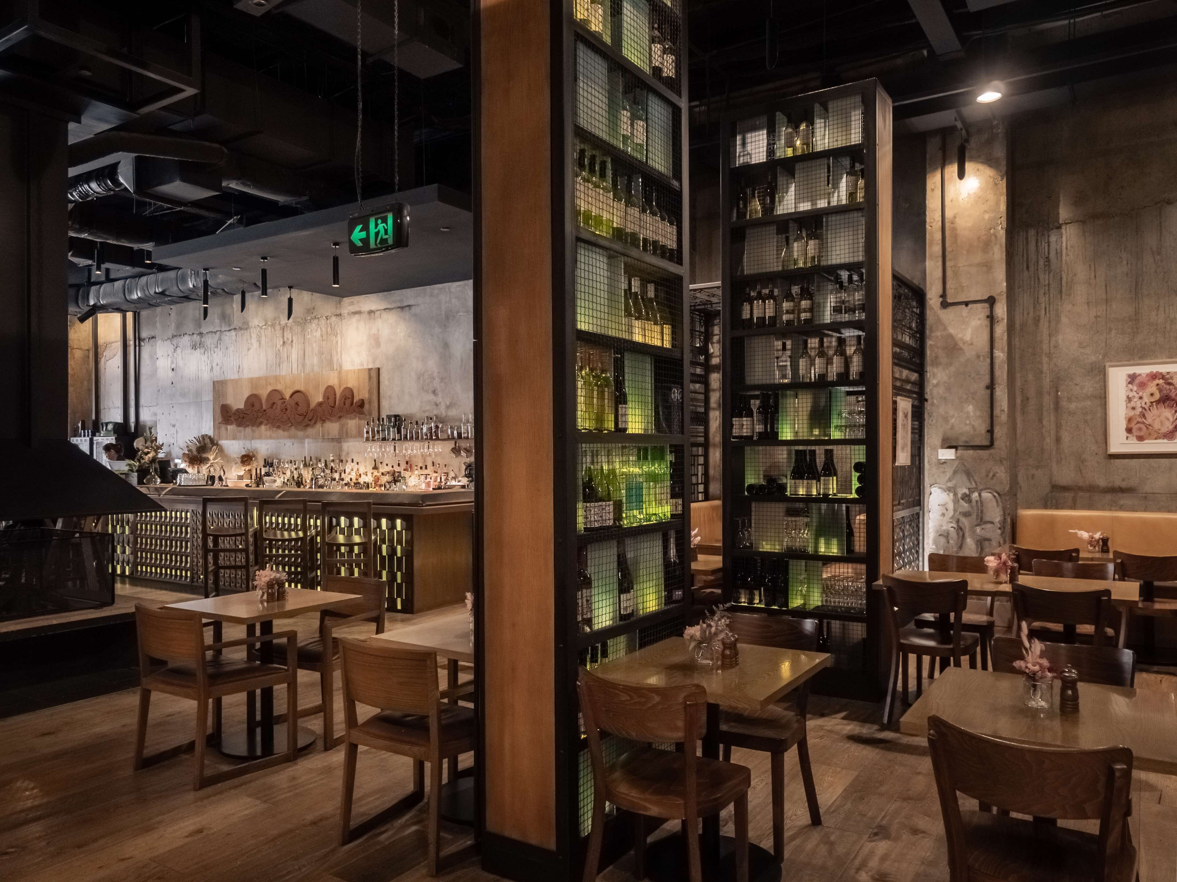 供應早餐和晚餐