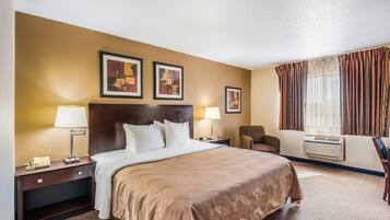 Premium bedding, pillowtop beds, in-room safe, desk