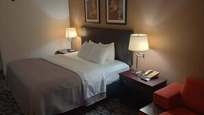 Standard Room, 1 King Bed, Non Smoking - Quality Inn & Suites Eldridge Davenport North (Eldridge)