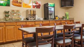 Desayuno buffet incluido todos los días