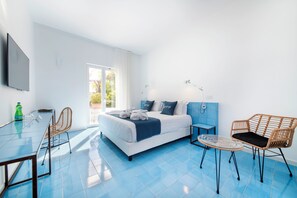 Minibar, in-room safe, desk, blackout curtains