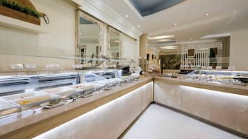 Colazione a buffet inclusa, servita tutte le mattine