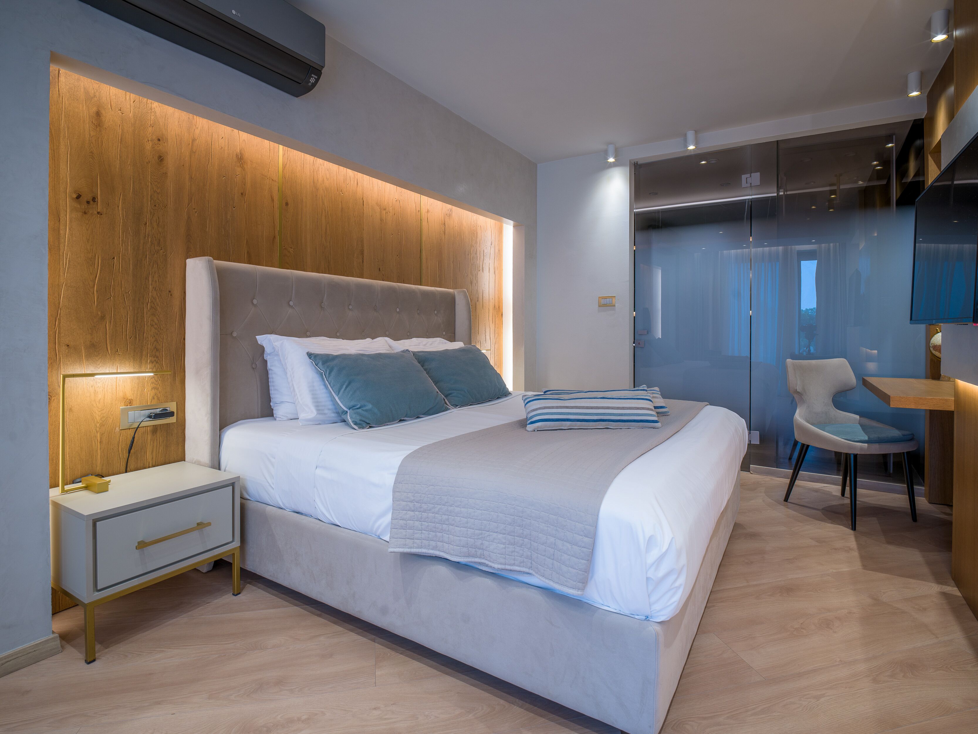 Executive One-Bedroom Suite SV