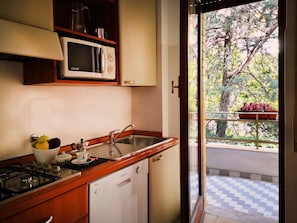Standard-Apartment | Mikrowelle