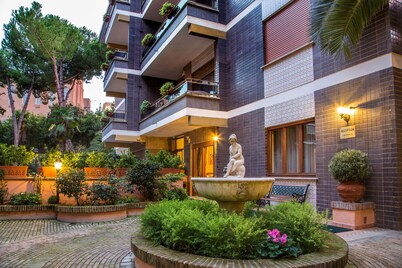 Aurelia Residence