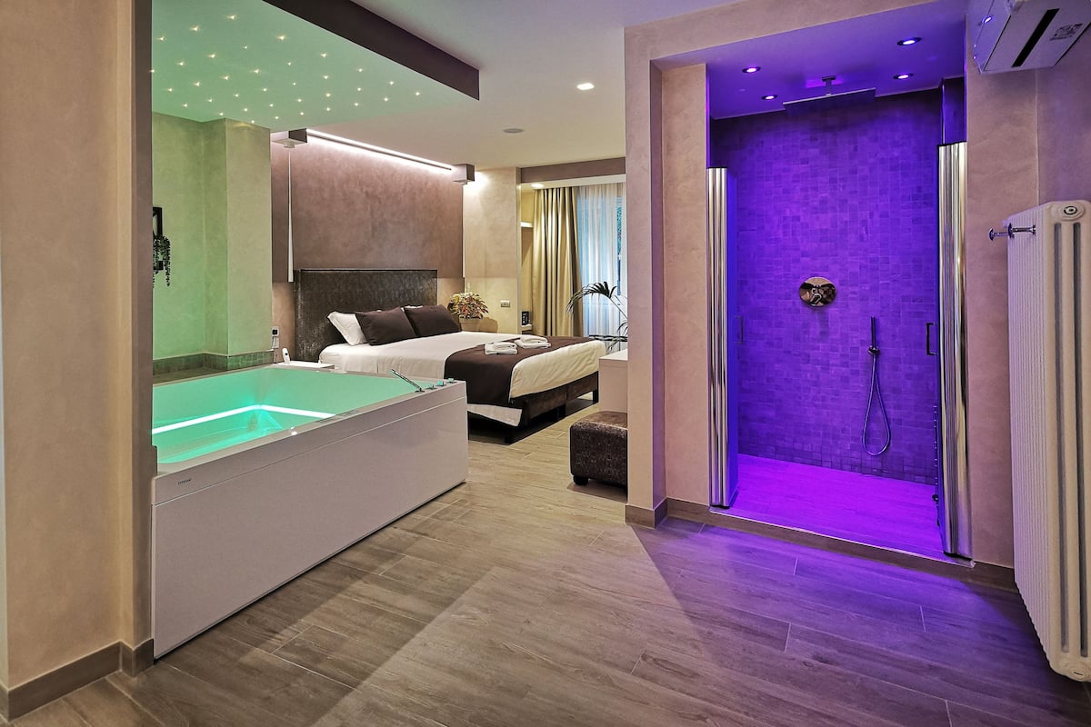 Romantic Apartment, 1 Bedroom, Hot Tub, Ground Floor (Wellness Apartment) | View from room
