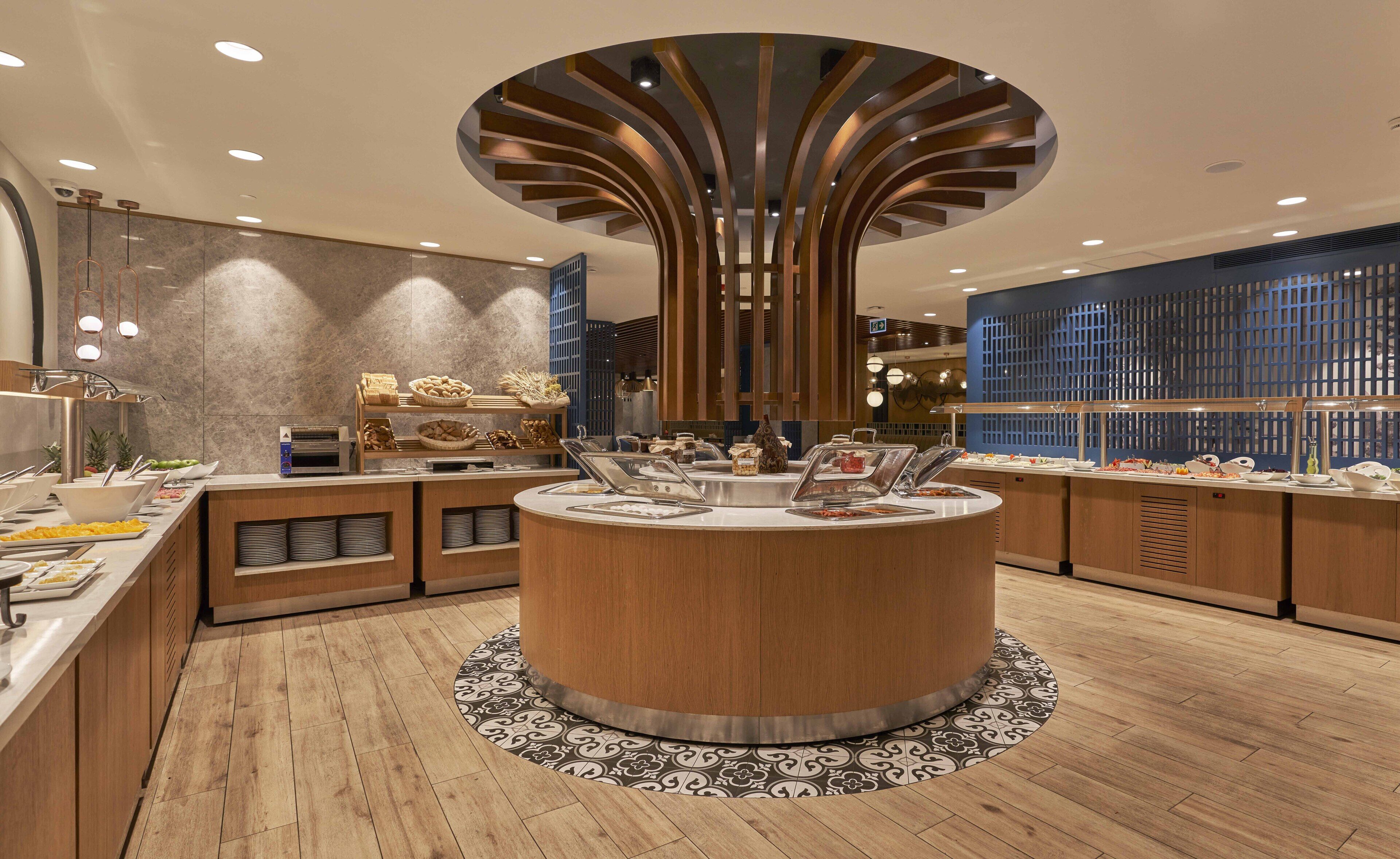 Daily buffet breakfast (TRY 500 per person)