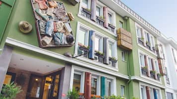 Fachada de la propiedad