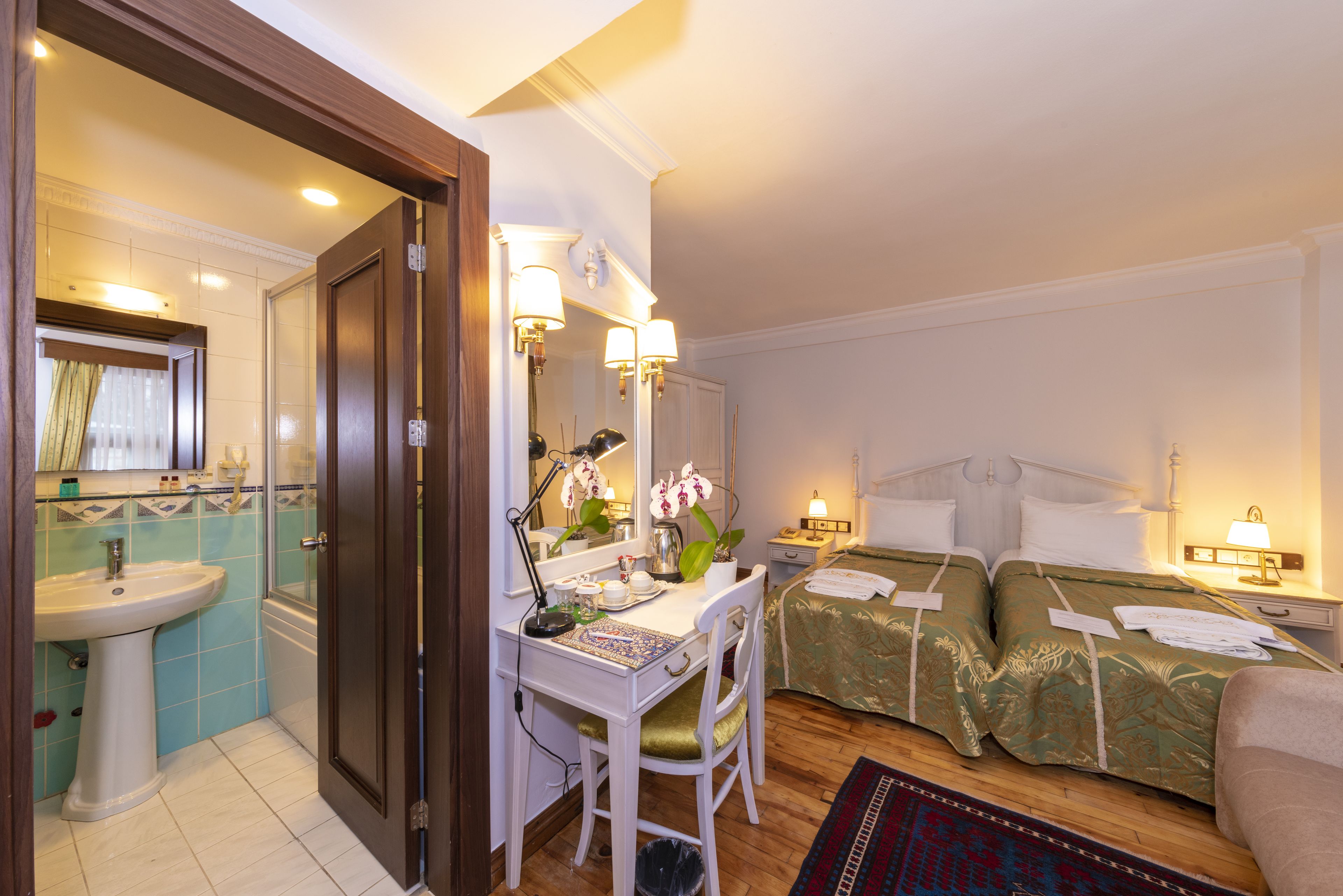 triple room | egyptian cotton sheets, premium bedding, select comfort beds, minibar