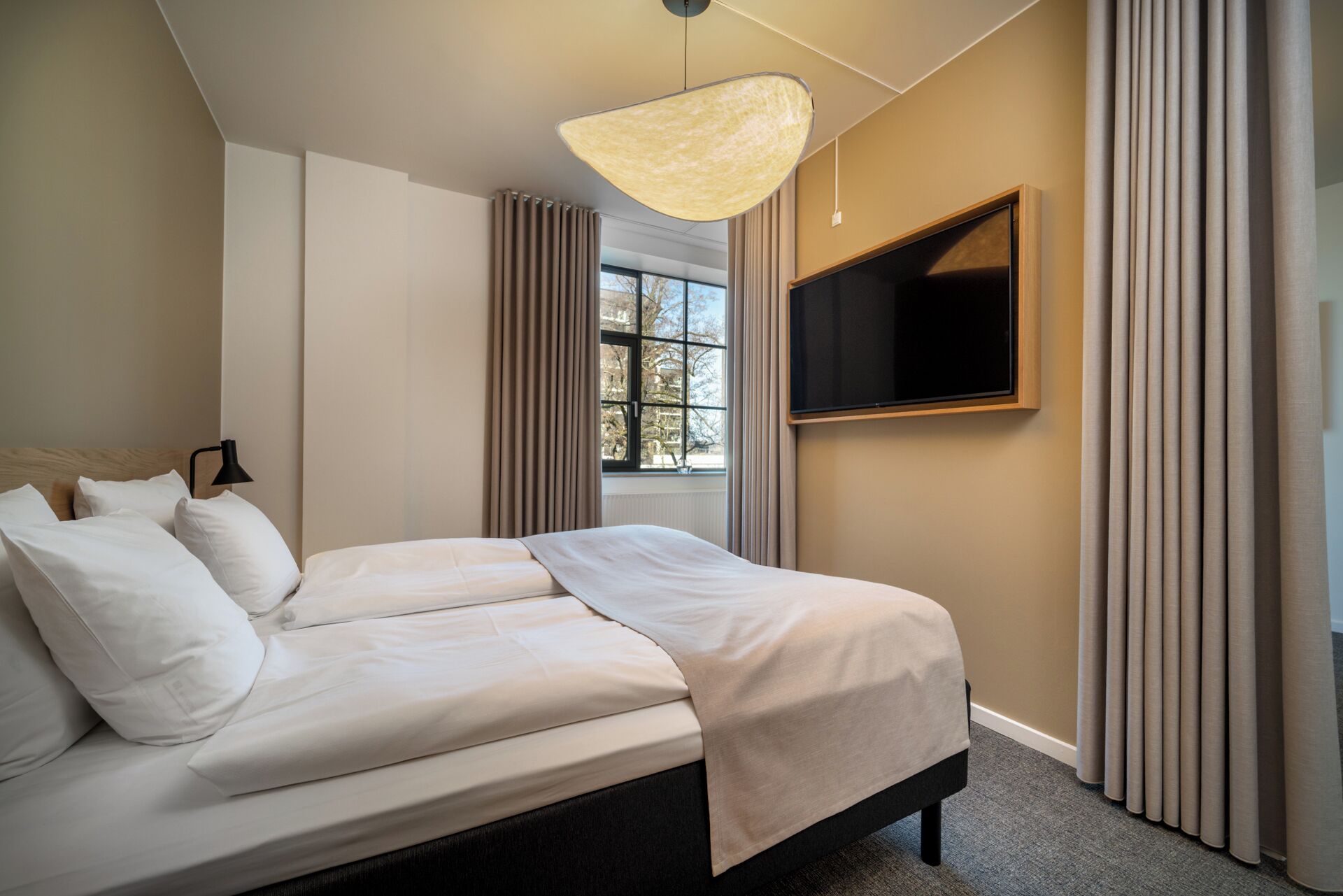junior suite | in-room safe, desk, iron/ironing board, free cots/infant beds