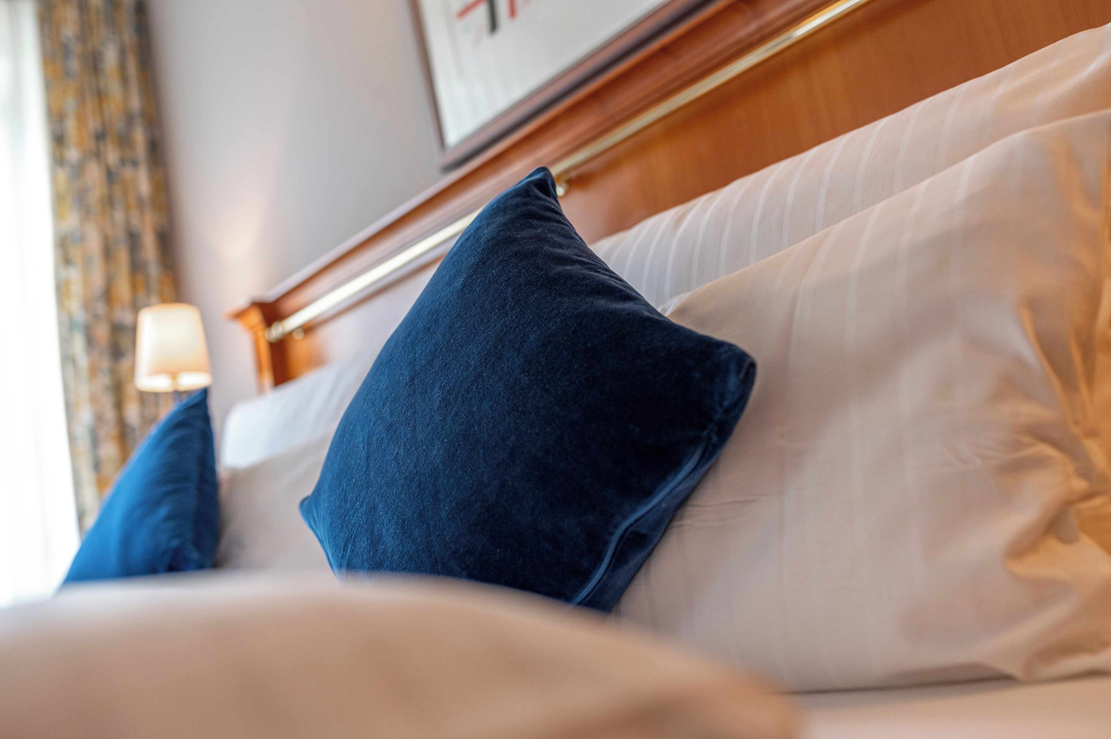 1 bedroom, premium bedding, down duvets, select comfort beds