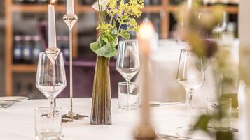 Frühstück, Mittagessen, Abendessen, internationale Küche