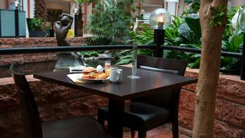 Morgenmadsbuffet hver dag (179 SEK pr. person)