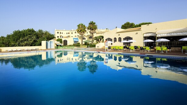 Outdoor pool - Alvor Clube Brisamar (Portimao)