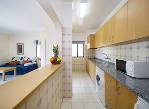 Apartment, 1 Bedroom | Private kitchen