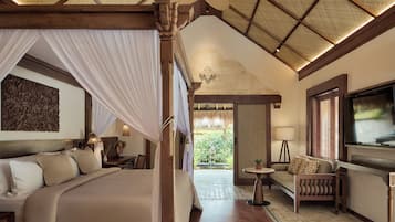 Family Concierge 2 Bedroom Garden Villa | Minibar, in-room safe, individually furnished, desk