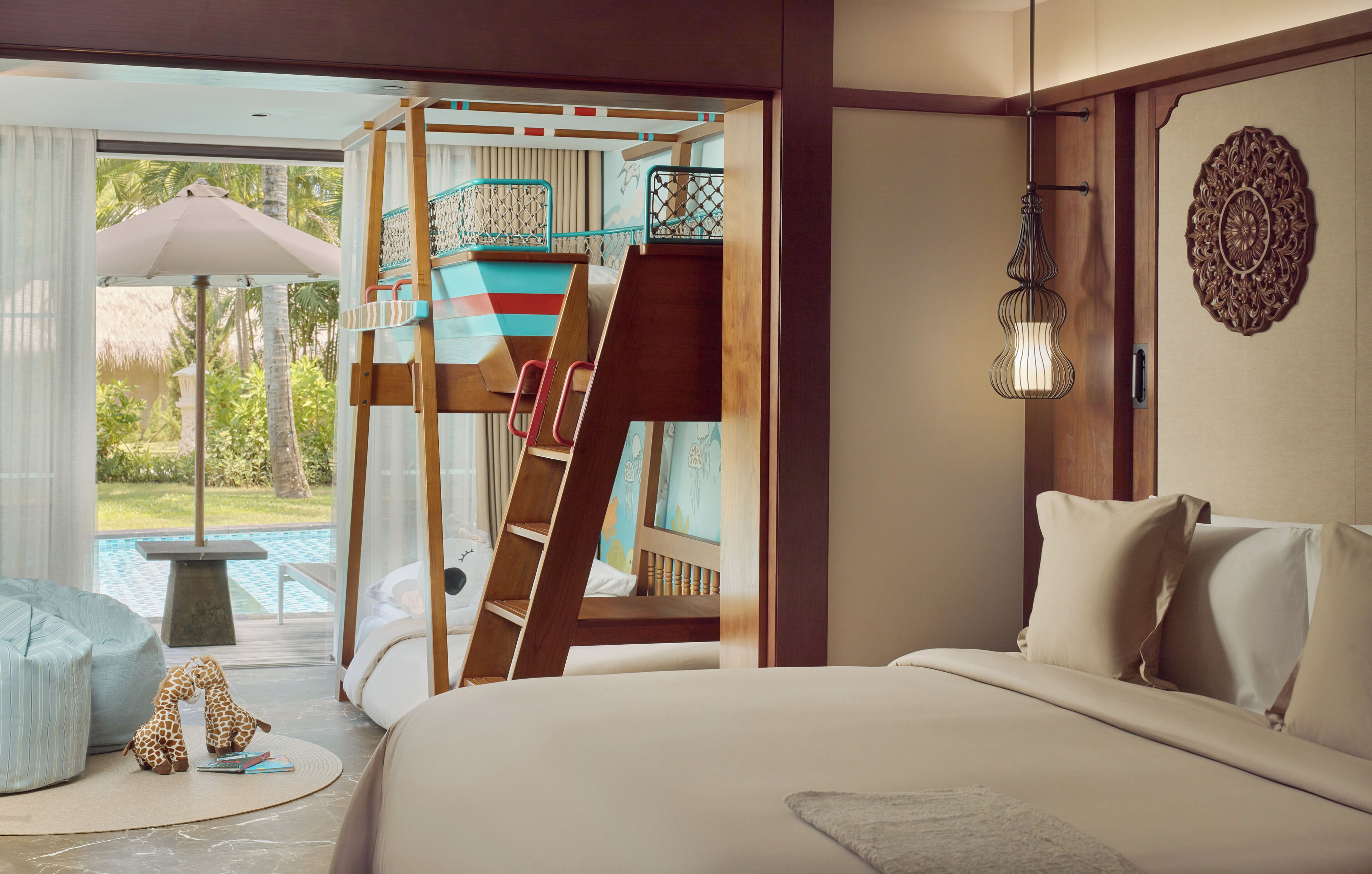 Family Concierge Connecting Junior Suite Lagoon Access | Minibar, in-room safe, individually furnished, desk