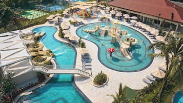 4 outdoor pools, open 7:00 AM to 7:00 PM, free cabanas, pool umbrellas