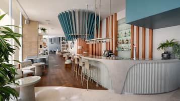 Bar (en la propiedad)