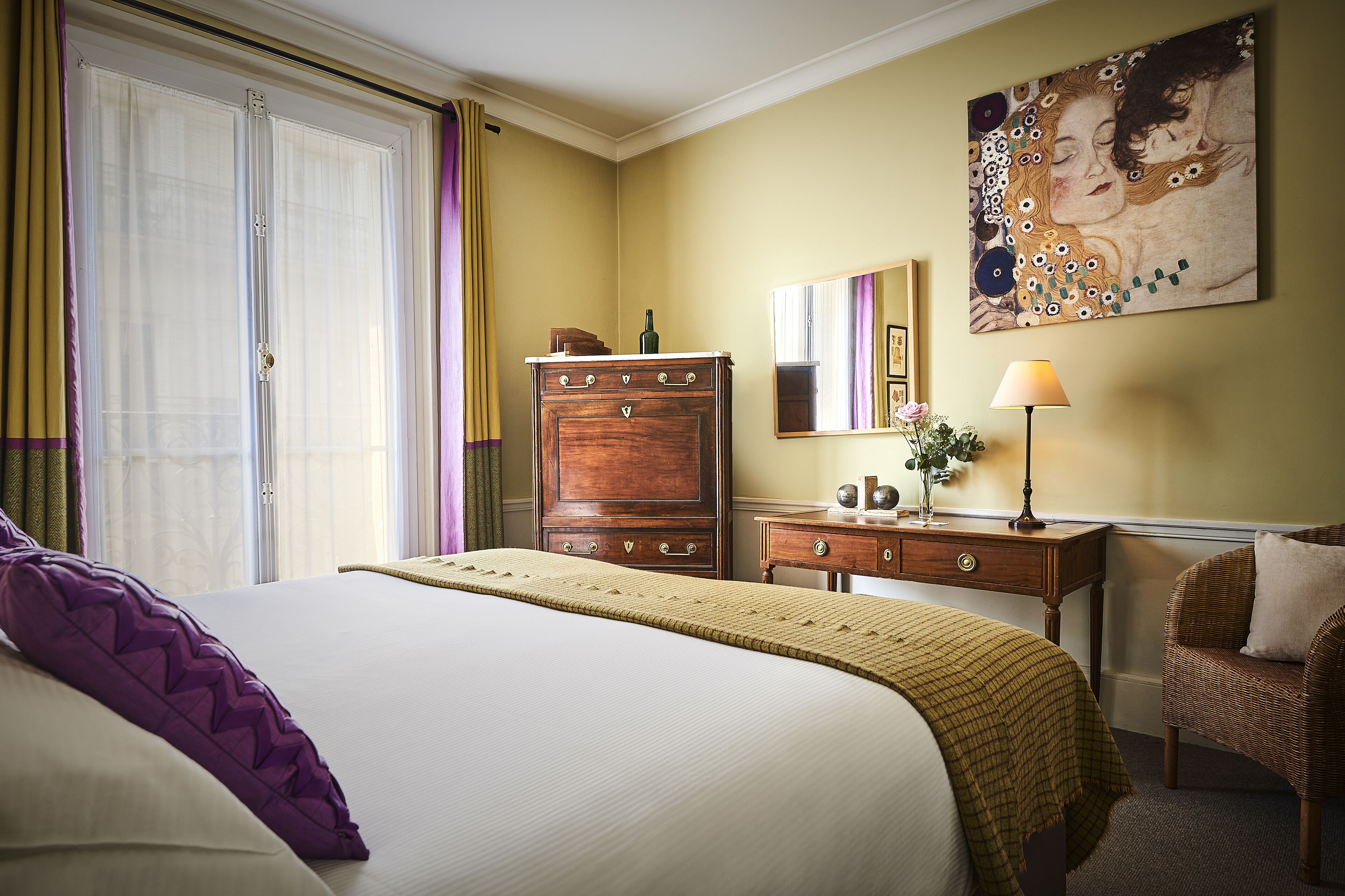 superior room | 1 bedroom, premium bedding, pillow-top beds, minibar