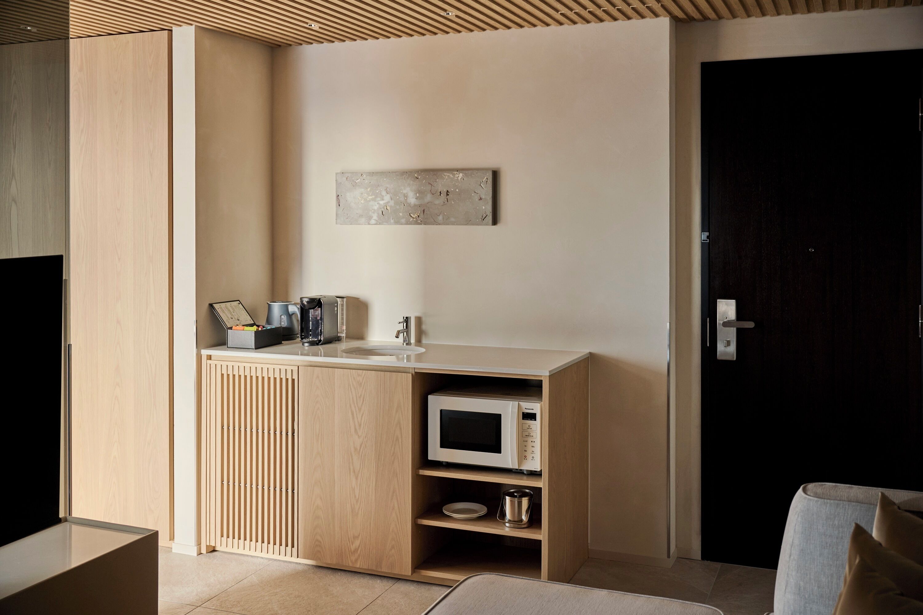 executive floor junior suite king room 38f (with lounge access) | 1 bedroom, down duvets, in-room safe, desk