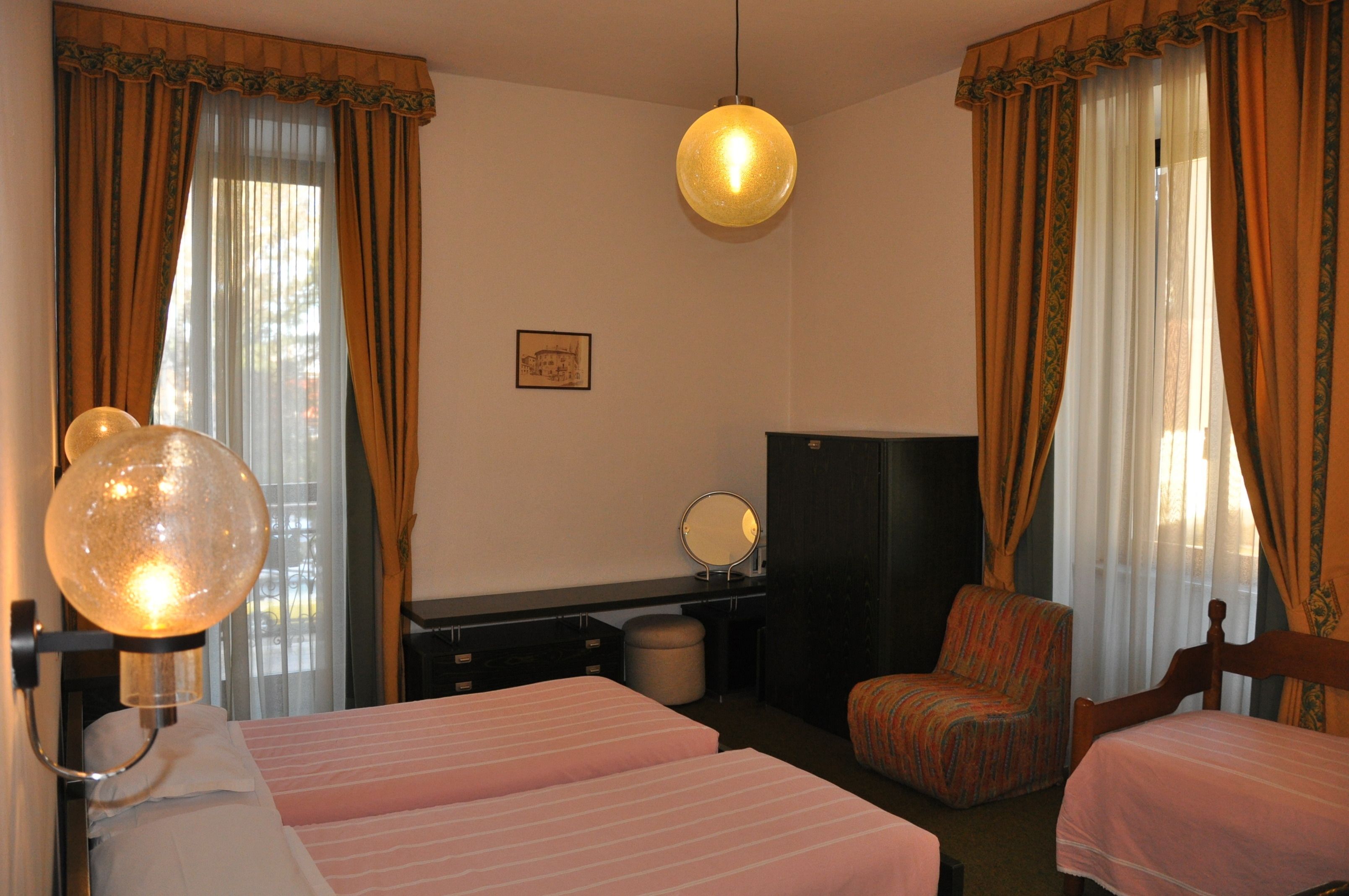 egyptian cotton sheets, premium bedding, select comfort beds