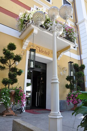 EntrĂ©e de lâhĂ©bergement