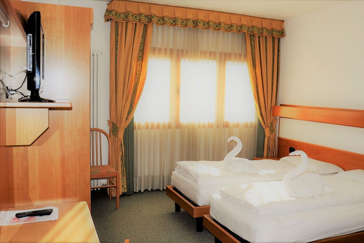 Egyptian cotton sheets, premium bedding, Select Comfort beds