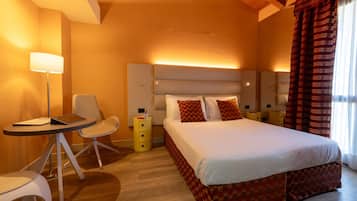 Superior-Doppelzimmer, 1 Queen-Bett | Minibar, VerdunkelungsvorhÀnge, schallisolierte Zimmer