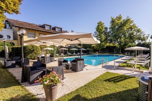 Outdoor pool, sun loungers