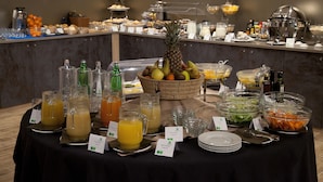 Desayuno buffet (con cargo)