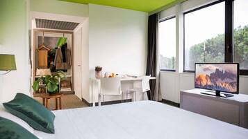 Minibar, in-room safe, desk, blackout drapes