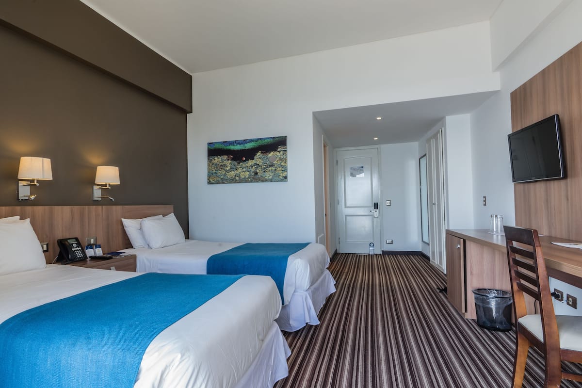 Minibar, in-room safe, desk, blackout curtains