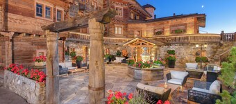 Hostellerie du Pas de L'Ours Relais et Chateaux