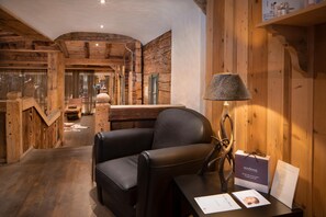 Couples treatment rooms, sauna, steam room, Turkish bath