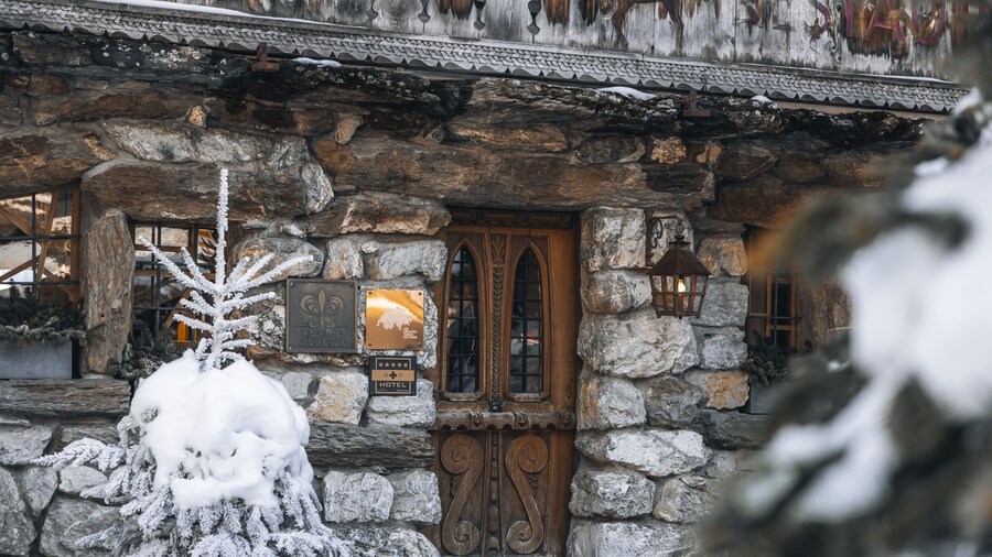 Hostellerie du Pas de L'Ours Relais et Chateaux