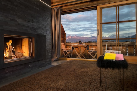 Loft Suite | 1 bedroom, premium bedding, minibar, in-room safe