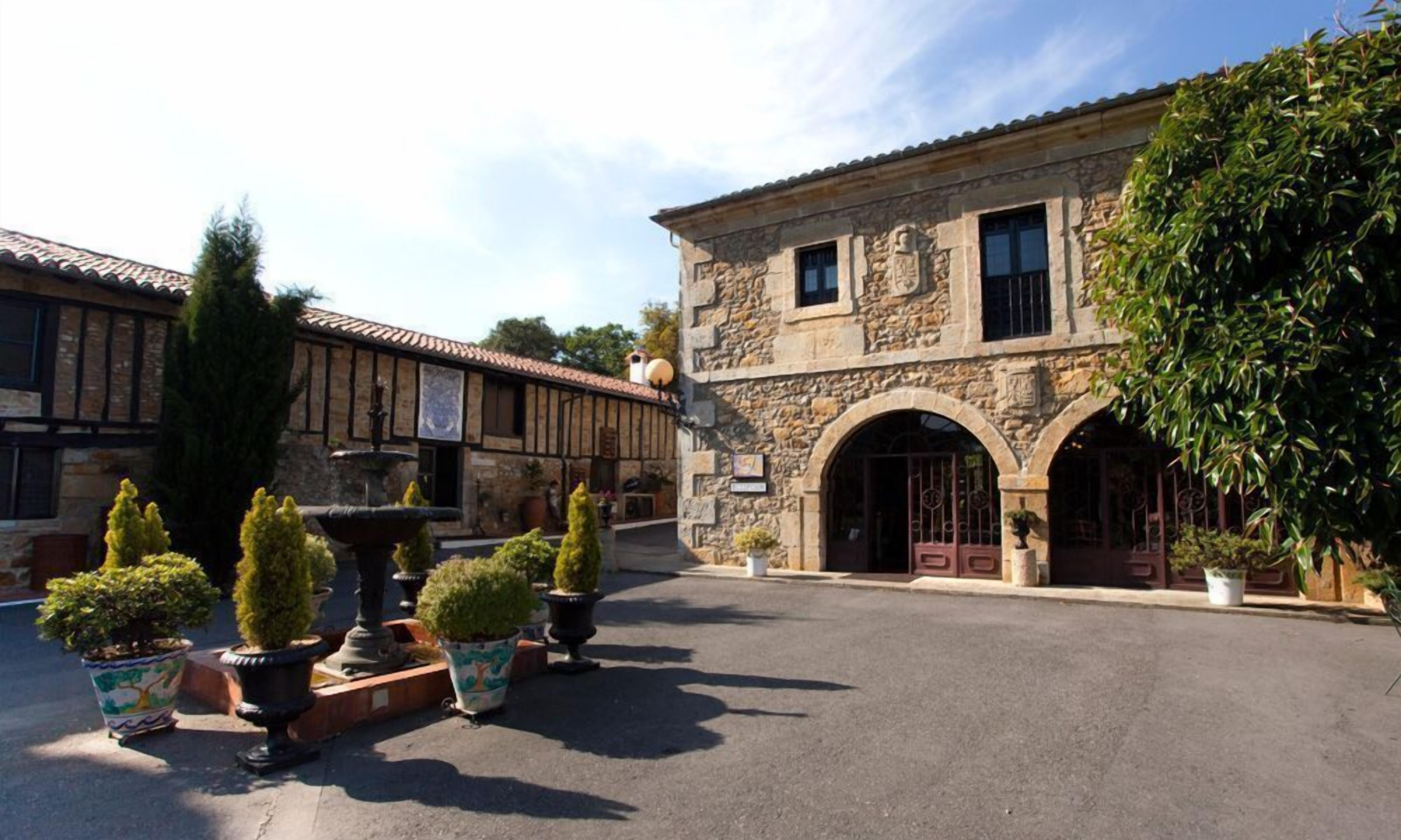 Photo - San Román de Escalante